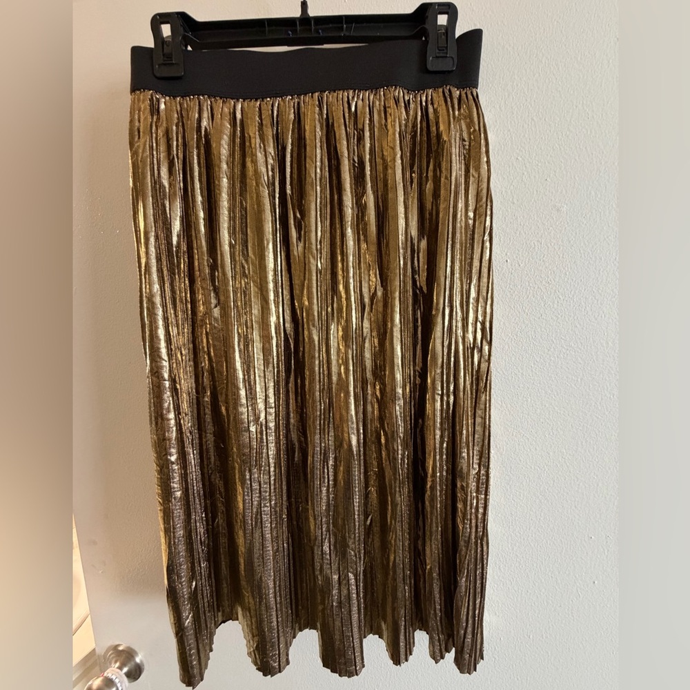 Forever 21 Metallic Gold Maxi Skirt